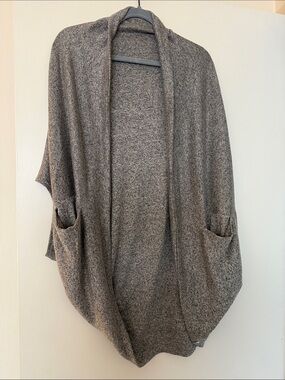 Open-Front Draped Pocket Cardigan Shrug - Gray Heather